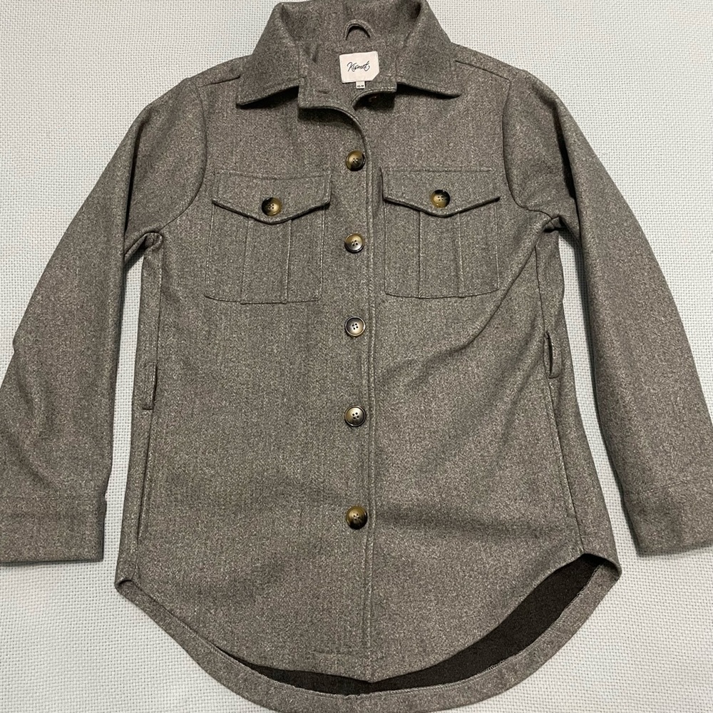 Grey Shacket - Picture 2 of 3